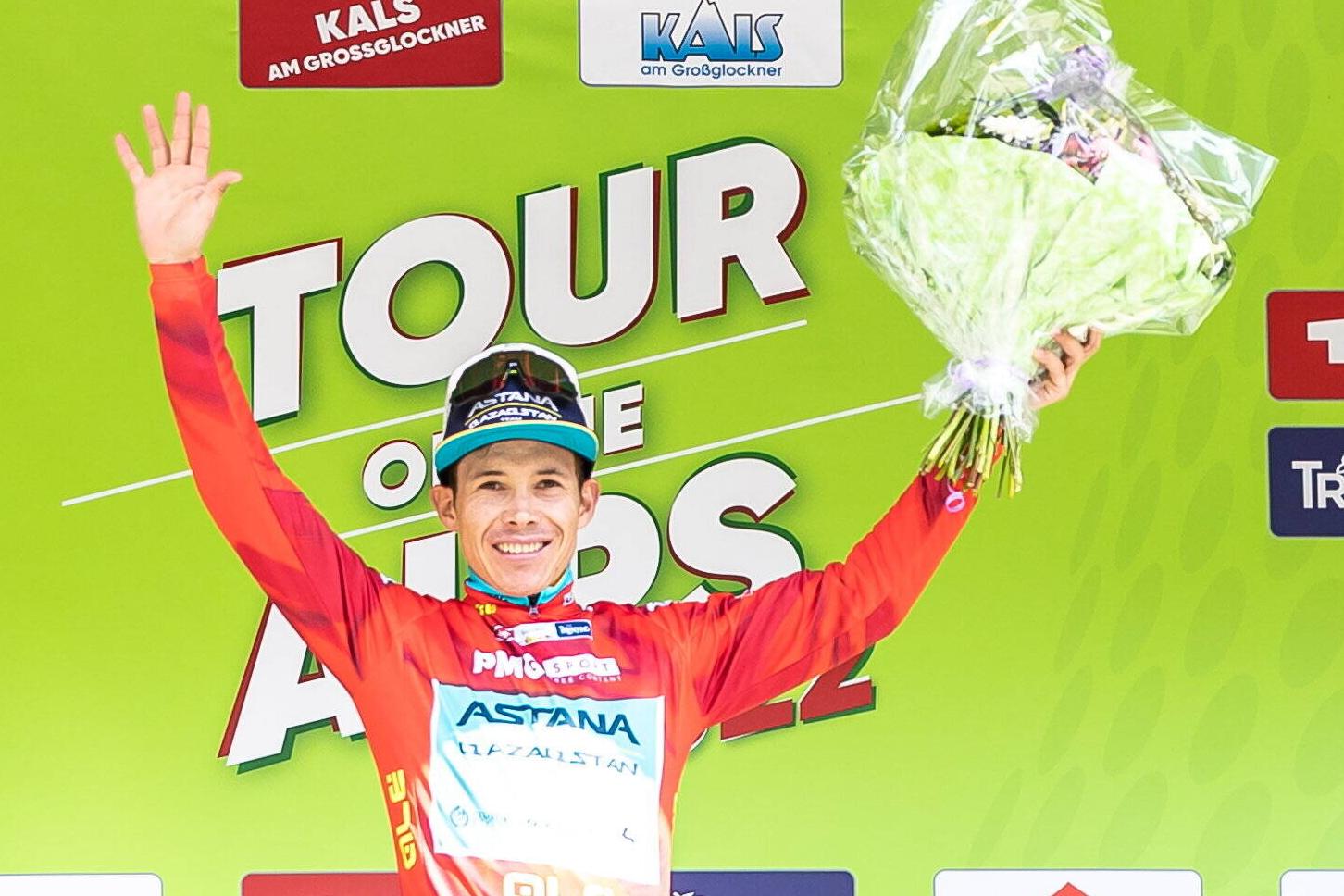 O colombiano López já subiu ao pódio no Giro e na Vuelta. IMAGO