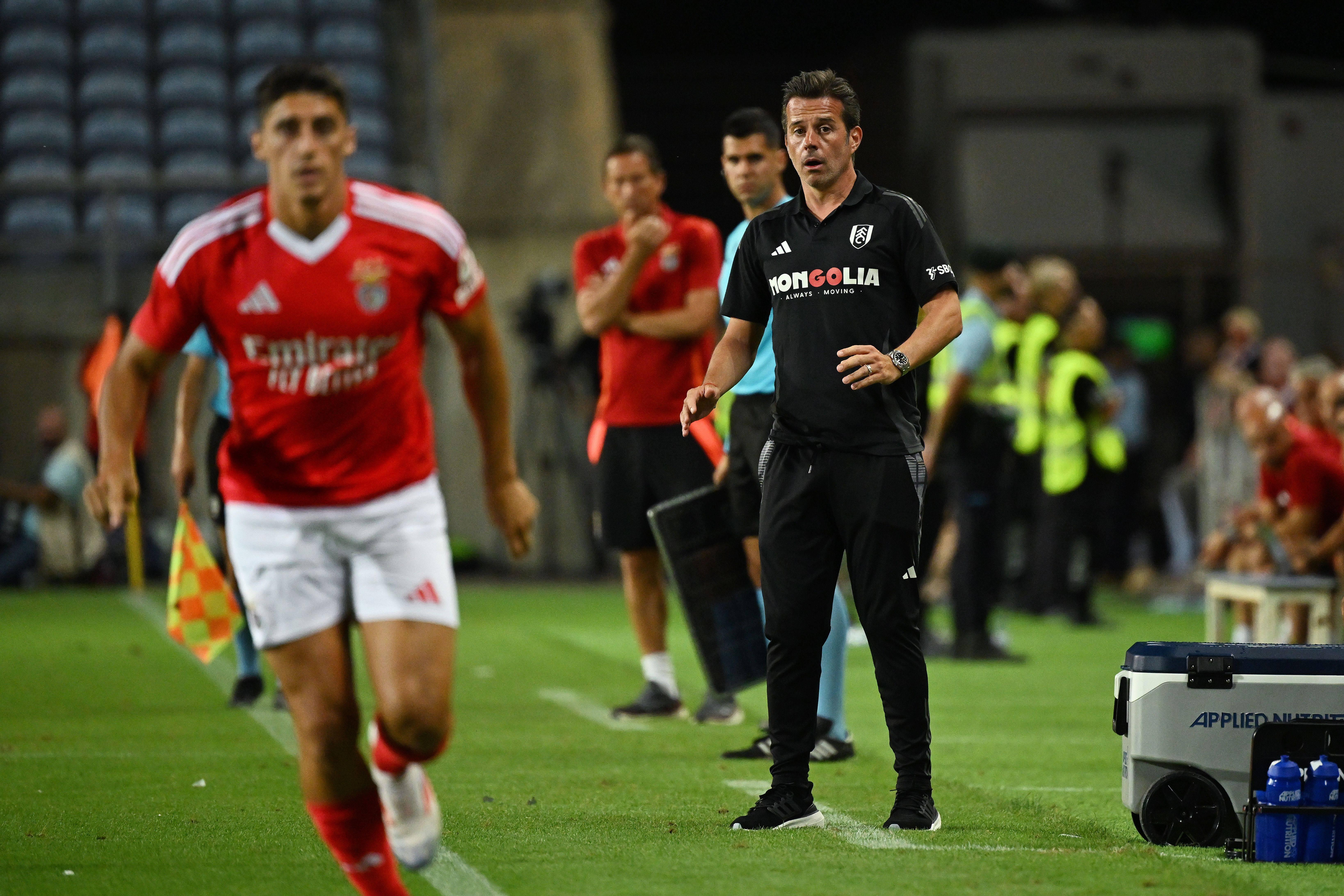 Marco Silva vê futuro na Luz cada vez mais desfocado — Foto: IMAGO