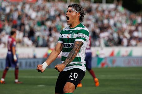 Maxi Araújo com a camisola do Sporting