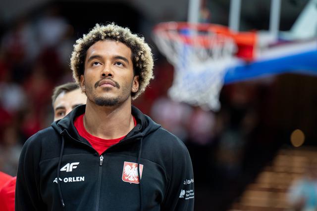 Ainda não começaram as finais da NBA, mas um jogador já é campeão