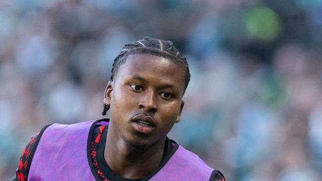 «Plantel do Benfica afastou Sidny Lopes Cabral do grupo»