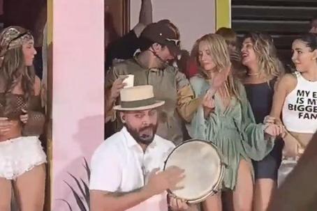 Ester Expósito no concerto de Bad Bunny