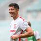 Lewandowski esteve à conversa com jovem extremo do FC Porto na concentração da seleção polaca