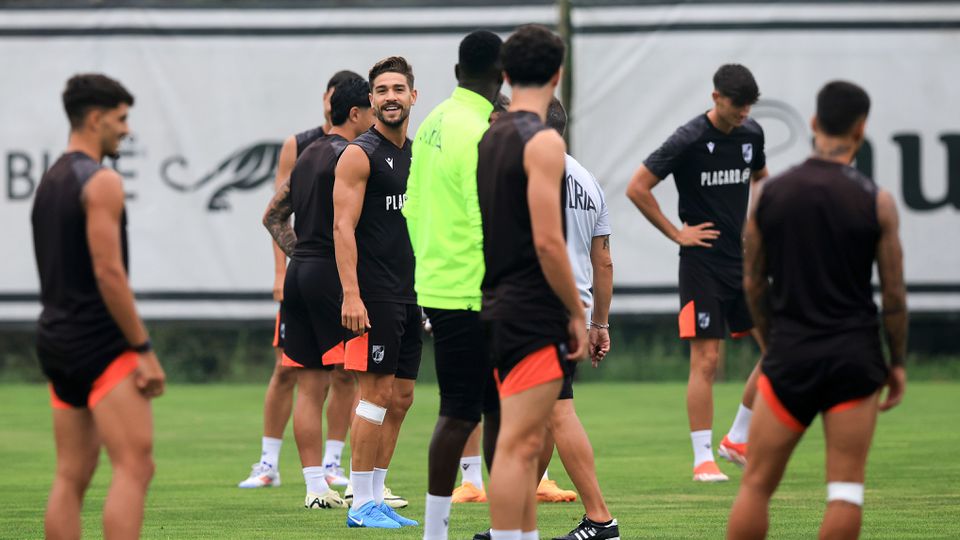 Vitória de Guimarães: Bruno Gaspar e Tomás Ribeiro no último treino antes do jogo europeu