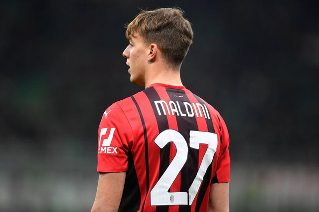 70 anos depois, chega ao fim a 'era Maldini' no Milan