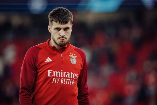 Benfica: Jurásek partiu o braço