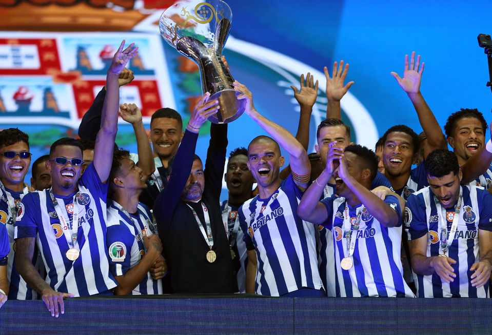 FC Porto: Municipal de Aveiro traz boas memórias em Supertaças