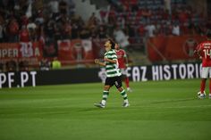 Pedro Gonçalves festeja golo que acabaria anulado, logo no arranque da Supertaça entre Sporting e Benfica (foto: Miguel Nunes)