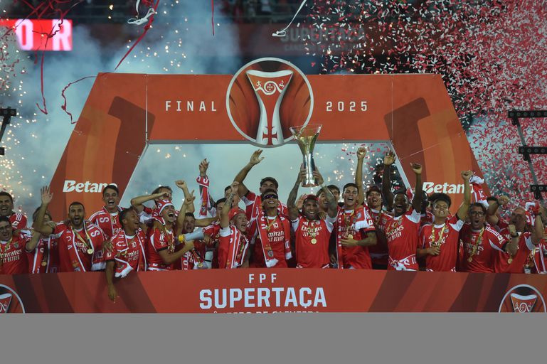 «Se Benfica falha Champions não há Supertaça que salve esta direção»