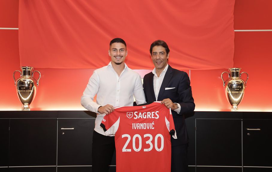 Ivanovic e Rui Costa. Foto Benfica