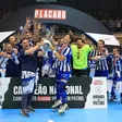 Campeões nacionais regressam como acabaram