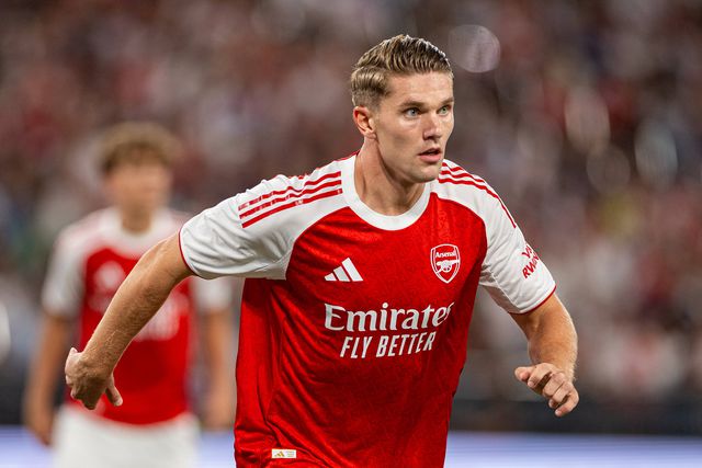 Gyokeres, Vitinha, Nuno Mendes e João Neves candidatos à Bola de Ouro