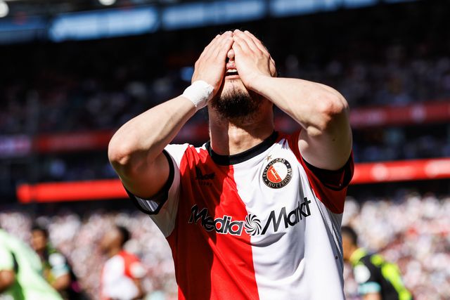 Mercado: era pretendido pelo Benfica, mas renova pelo Feyenoord