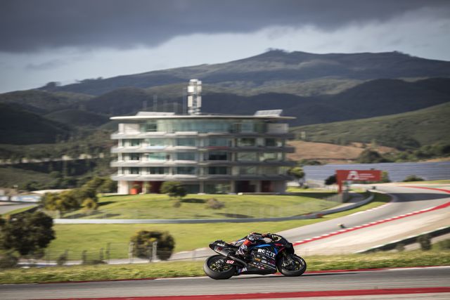Mundial de Superbikes com duas paragens em Portugal