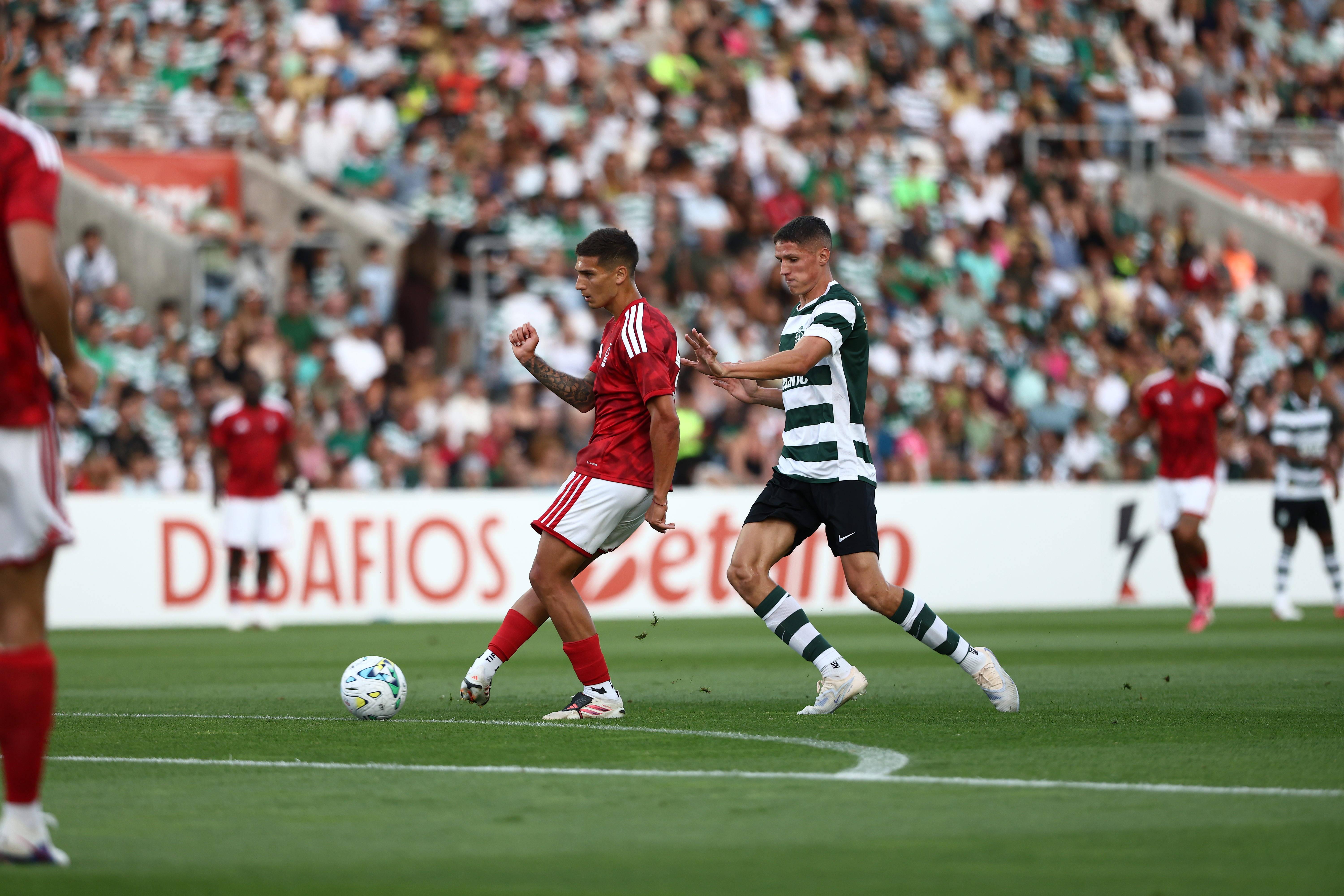 Sergi Altimira no Sporting-Nottingham Forest - Foto: Imago