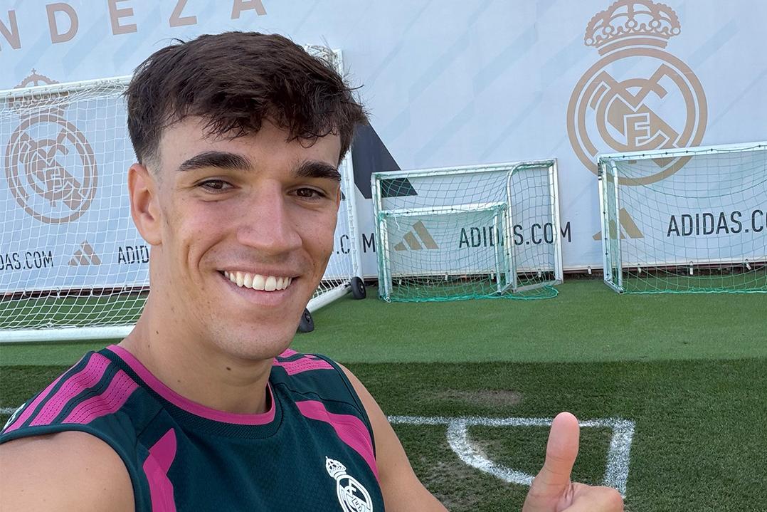 Carlos Espí no primeiro treino no Real Madrid - Foto: Real Madrid