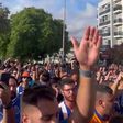 «Orgulho tripeiro»: os adeptos do FC Porto a caminho de Alvalade