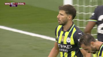 Vídeo: Rúben Dias já marca na nova temporada... mas na baliza errada