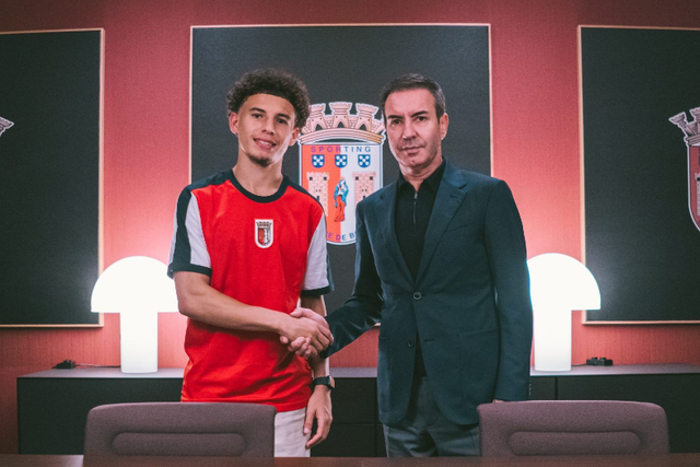 SC Braga oficializa contratação de jovem promessa do PSG
