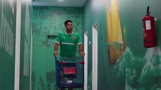 Hassan está de volta ao Rio Ave e foi anunciado assim...