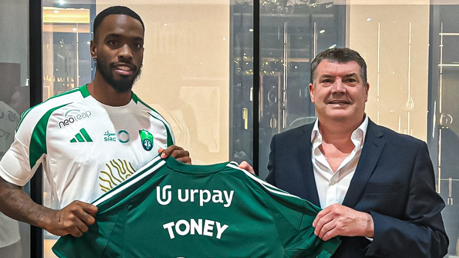 OFICIAL: Ivan Toney deixa Premier League e ruma à Arábia Saudita