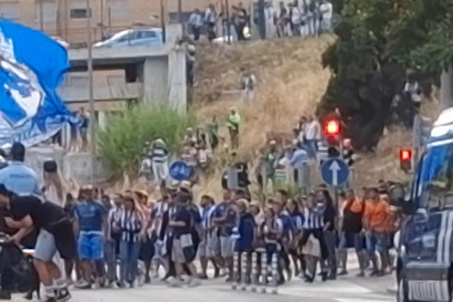 Adeptos do Sporting «vigiam» a entrada dos adeptos do FC Porto