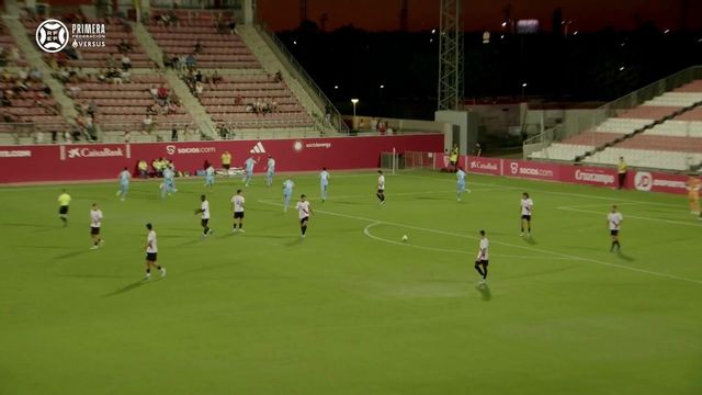 Bebé ainda faz disto! Que golaço a 40 metros da baliza (vídeo)