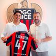 Tiago Gouveia vai vestir a camisola 47 no Nice (Foto: Nice)