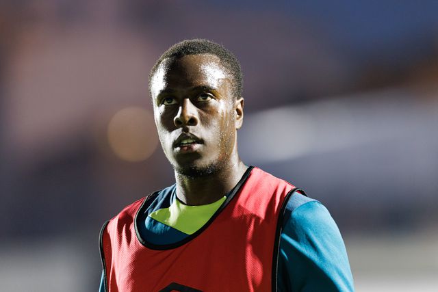 Estrela da Amadora: Nilton para transferir até ao fecho da janela