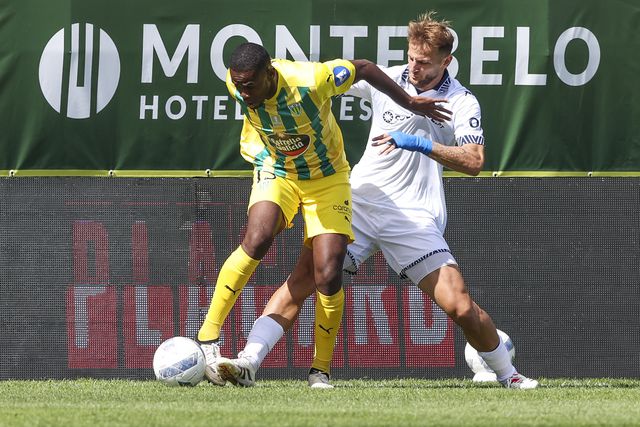 Duelo está intenso, mas canarinhos já estão em vantagem (Foto: Paulo Novais/LUSA)