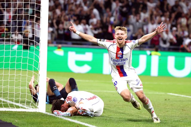 Golo do Lyon chegou perto do fim