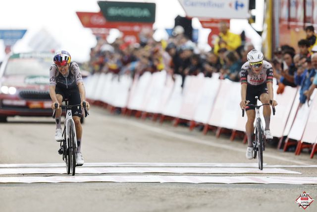 João Almeida: «Ninguém da minha equipa estava comigo no final...»