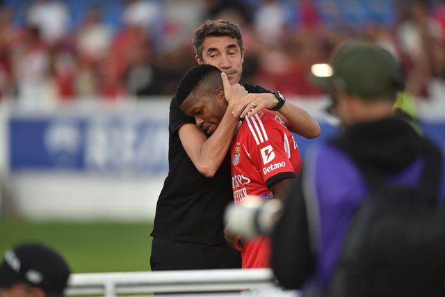 Lage despede-se de Florentino com agradecimento ao médio e… a Schmidt