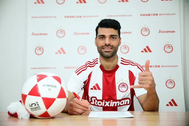 Mercado oficial: Taremi é reforço do Olympiakos