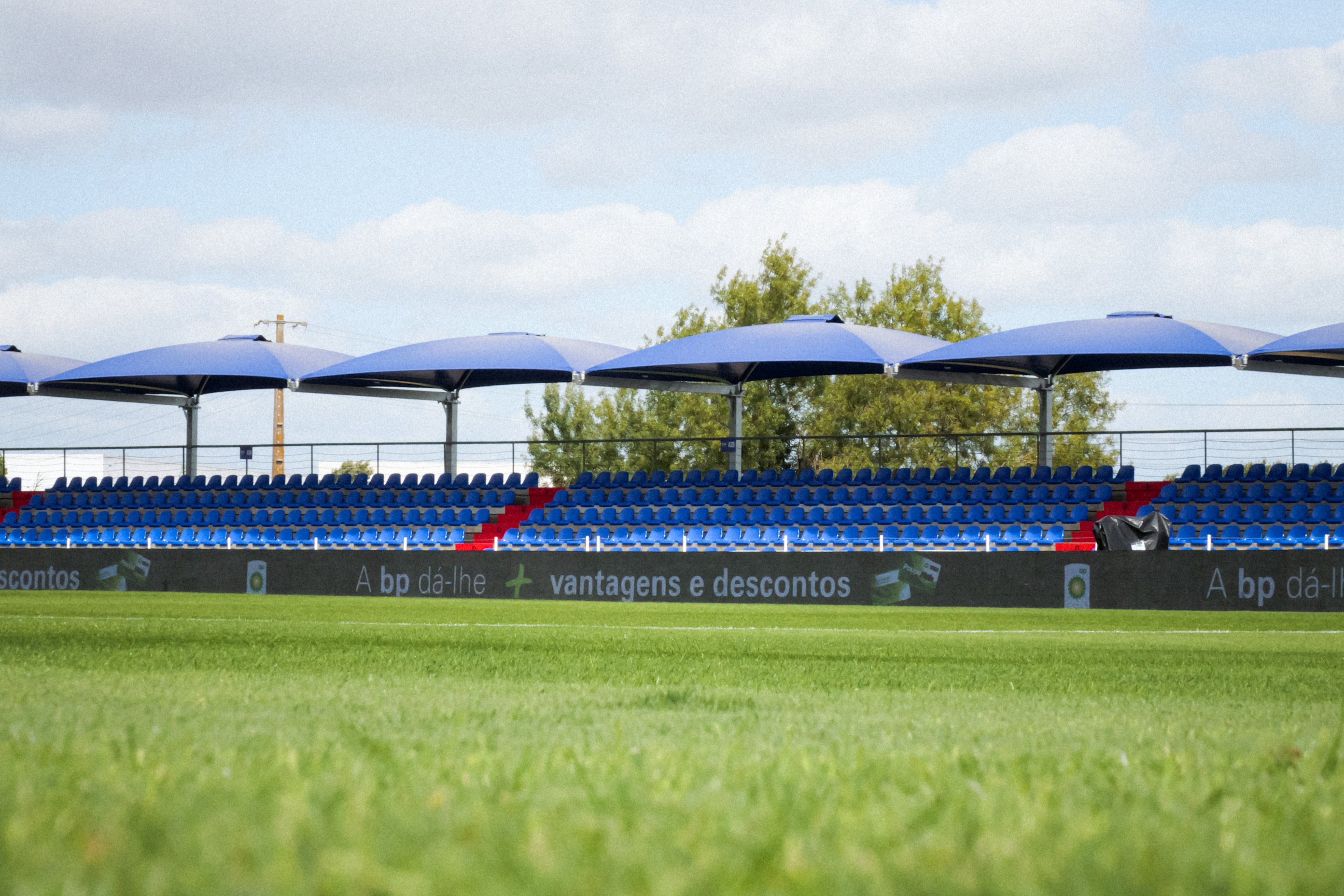 Bancada do estádio do Alverca