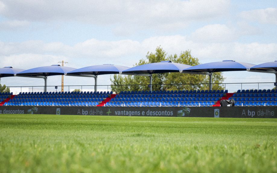 Bancada do estádio do Alverca