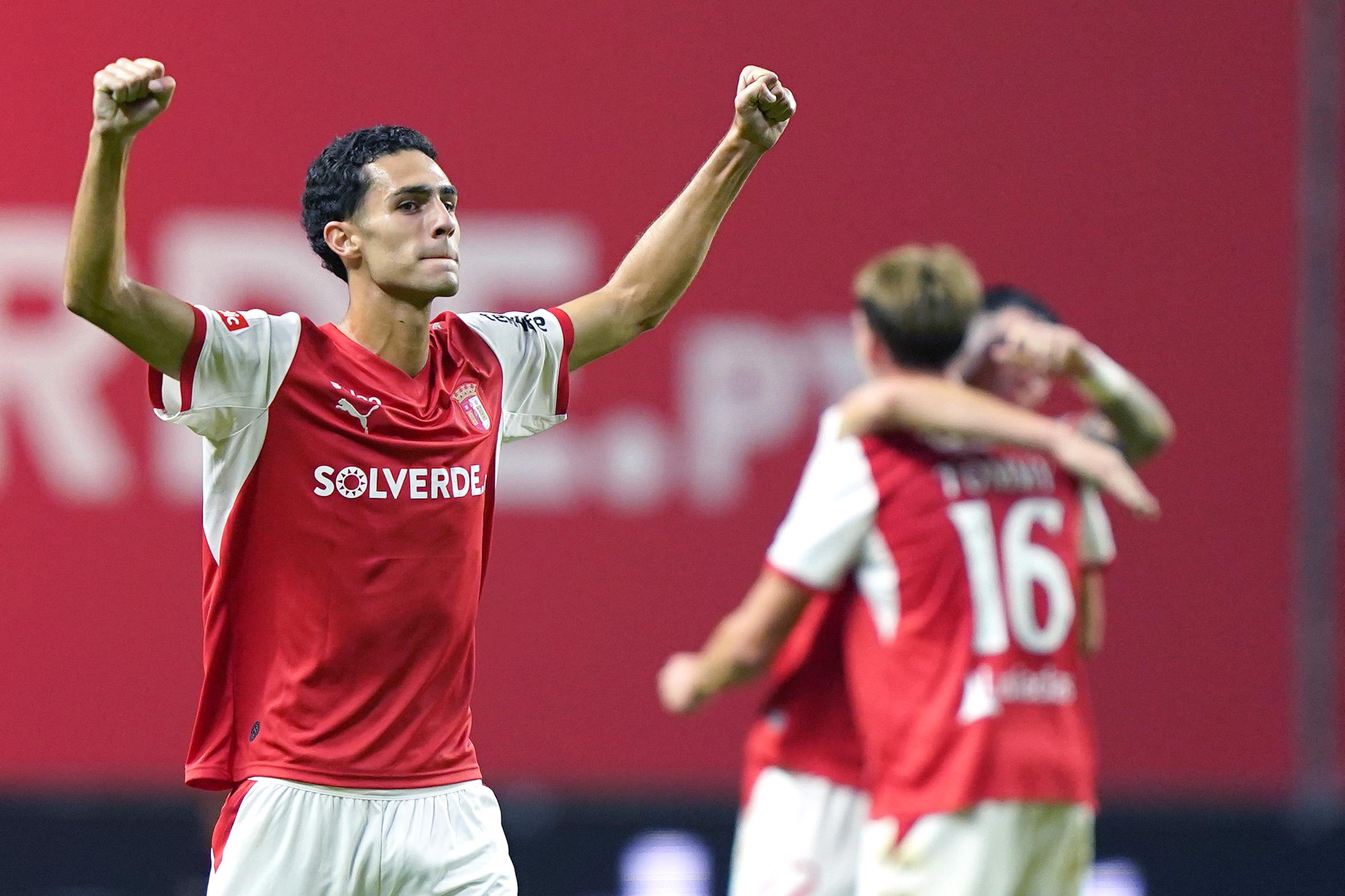 Diego Rodrigues puxou a si o protagonismo e decidiu o dérbi entre SC Braga e Vitória de Guimarães — Foto: Hugo Delgado/LUSA