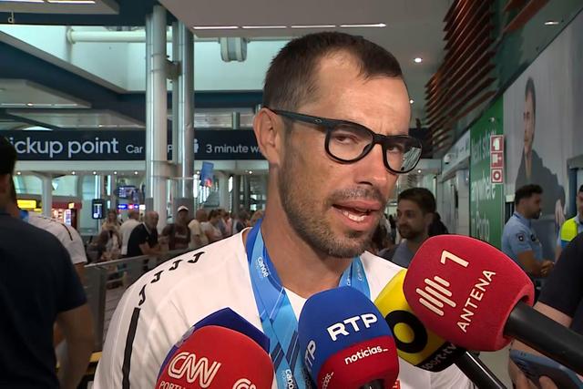 Fernando Pimenta na chegada a Portugal: «Já viram quantas gerações passaram por nós?»