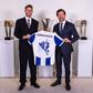 Santiago Giménez com André Villas-Boas - Foto: FC PORTO