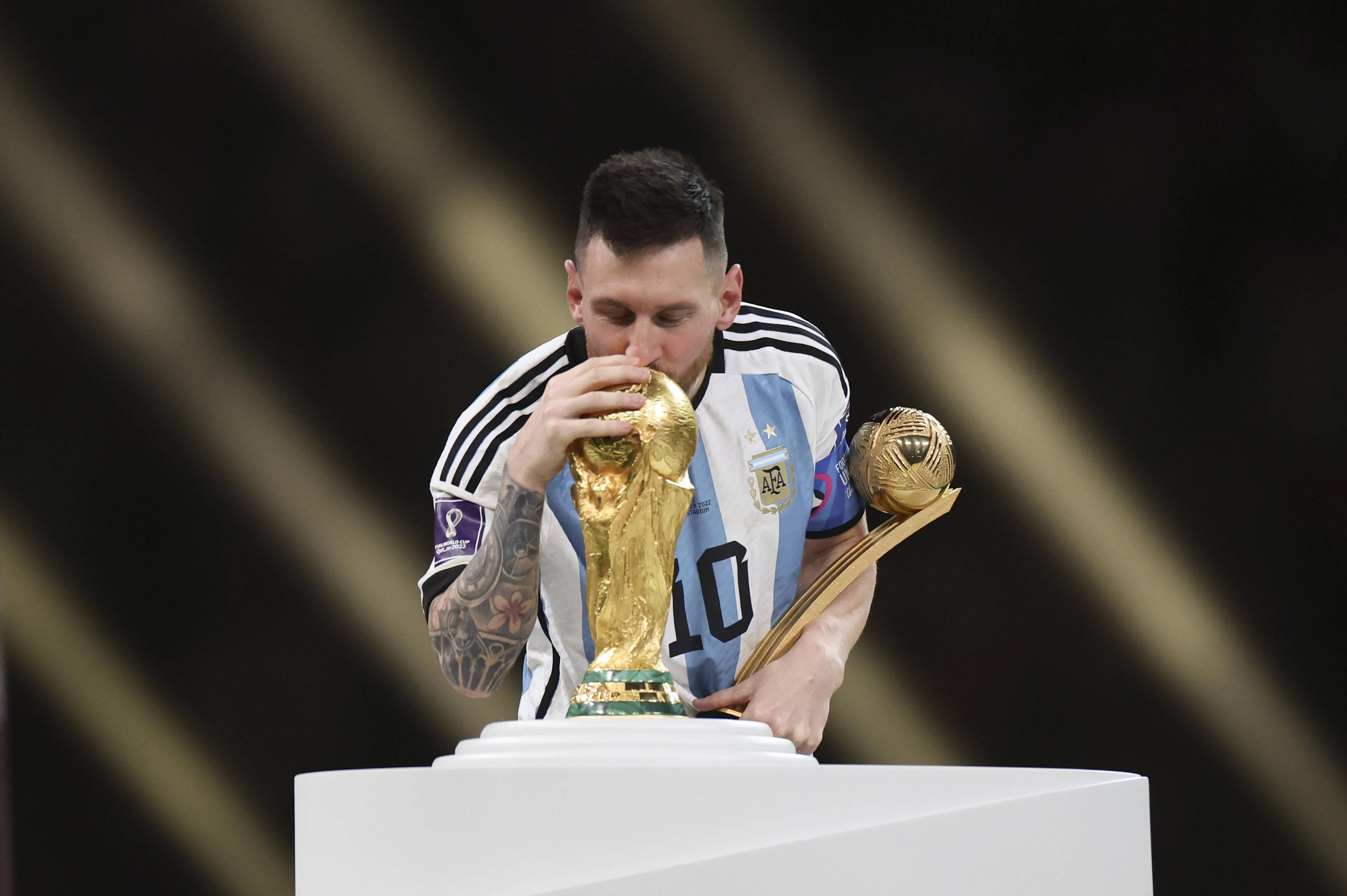 Messi venceu o tão desejado Mundial em 2022, no Qatar, derrotando França na final