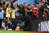 Festejos do Arsenal diante do Aston Villa