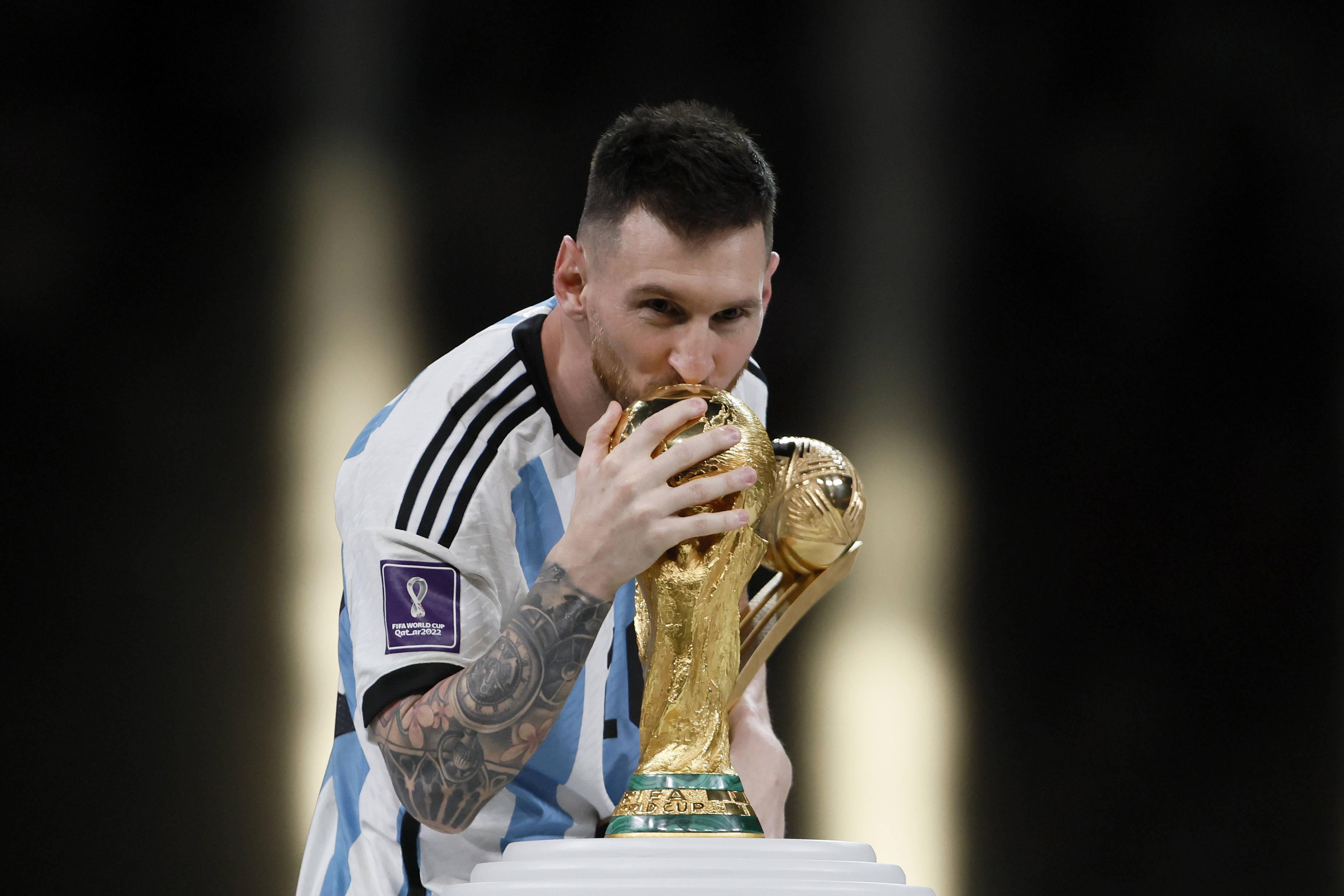 Messi venceu o tão desejado Mundial em 2022, no Qatar, derrotando França na final