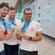 Fernando Pimenta com a medalha de ouro em Portugal e outros medalhados lusos - Foto: D.R.