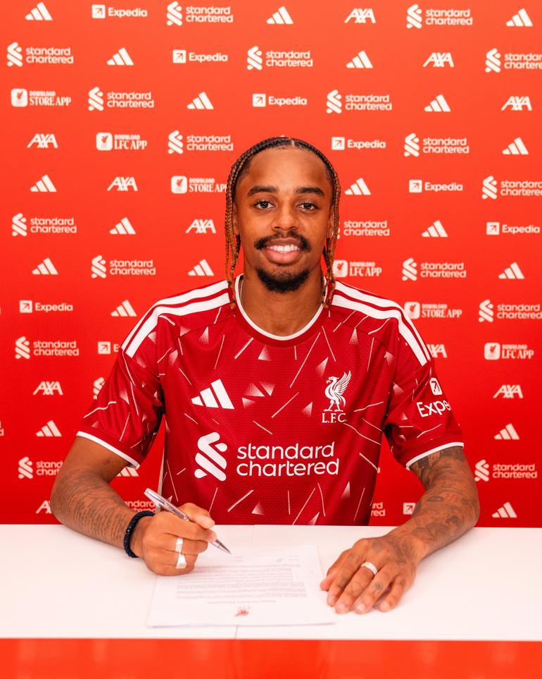 Bradley Barcola - Foto: Liverpool