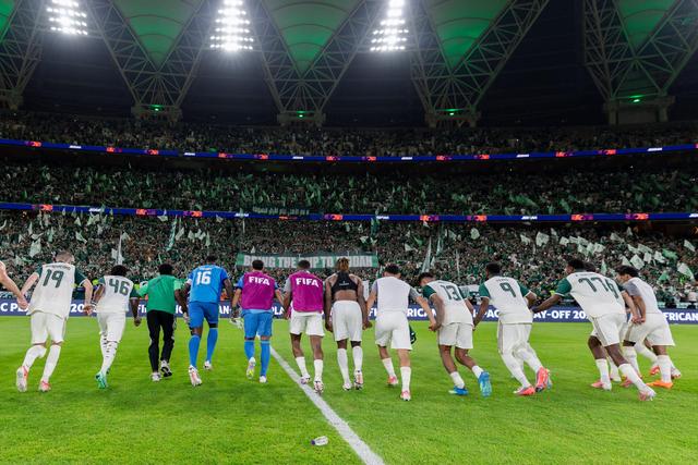 Al Ahli joga esta terça-feira, 1 de setembro, frente ao Al Hilal - Foto: AL AHLI