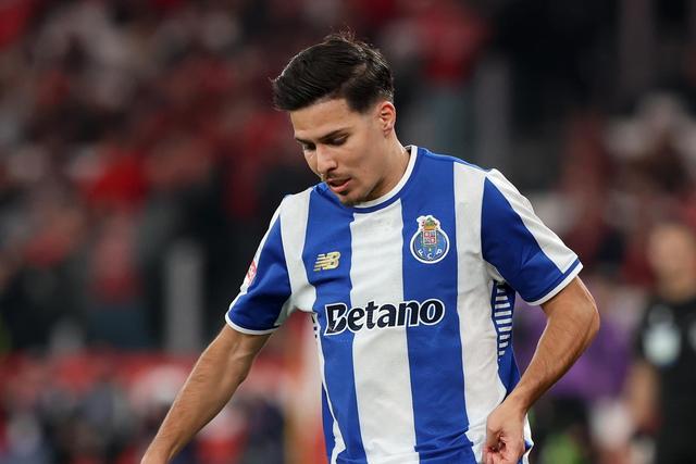 Francisco Moura, lateral-esquerdo do FC Porto