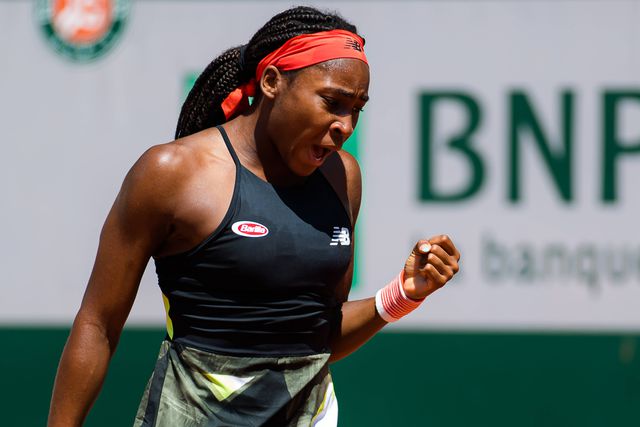WTA Finals: Swiatek e Gauff estreiam-se com triunfos