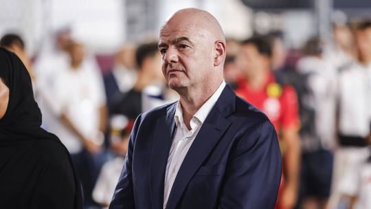 Infantino confirma Mundial na Arábia Saudita: «O futebol une o mundo»