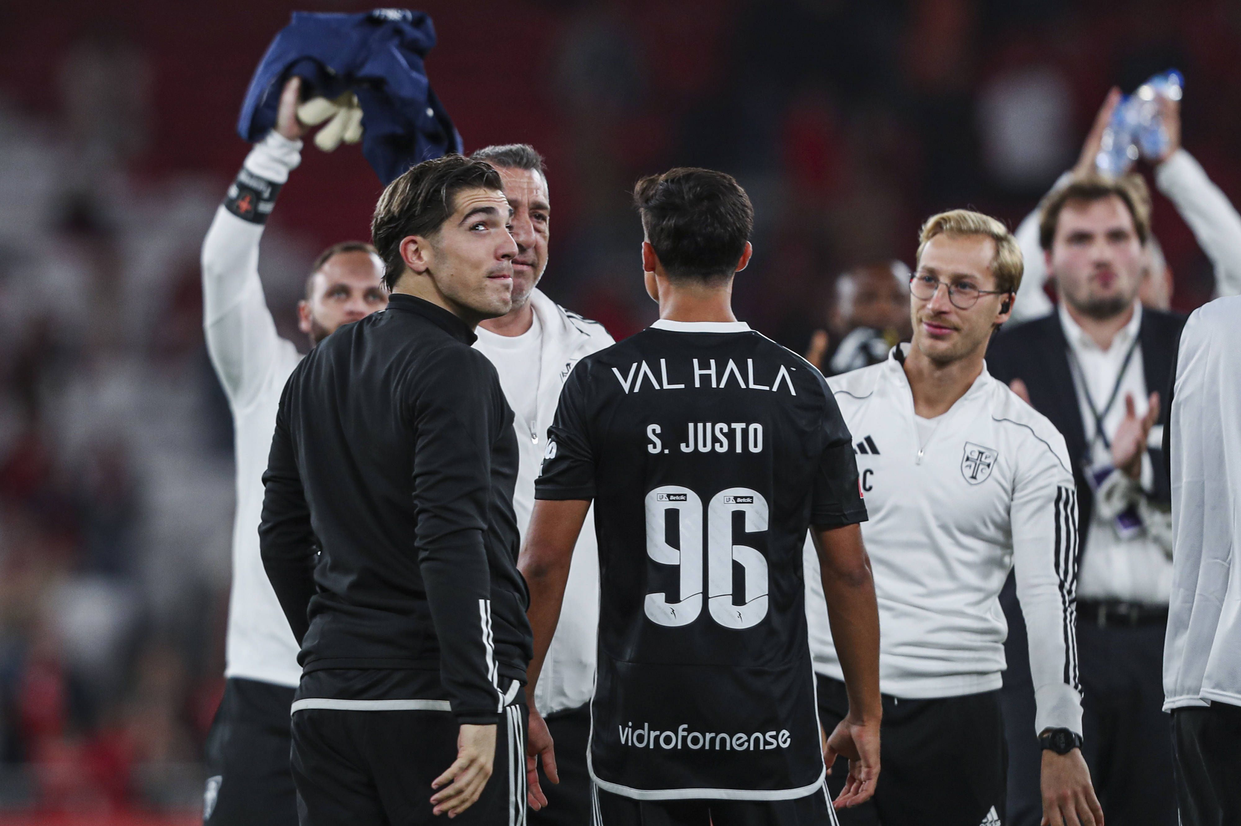 Roger Schmidt espera um Benfica a jogar bem novamente já contra o Casa Pia