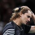 Alexander Zverev condenado a pagar 450 mil euros por agredir ex-namorada